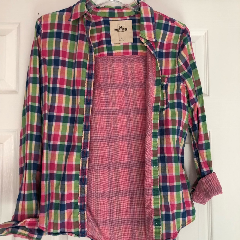 Women’s Hollister Plaid Button Down